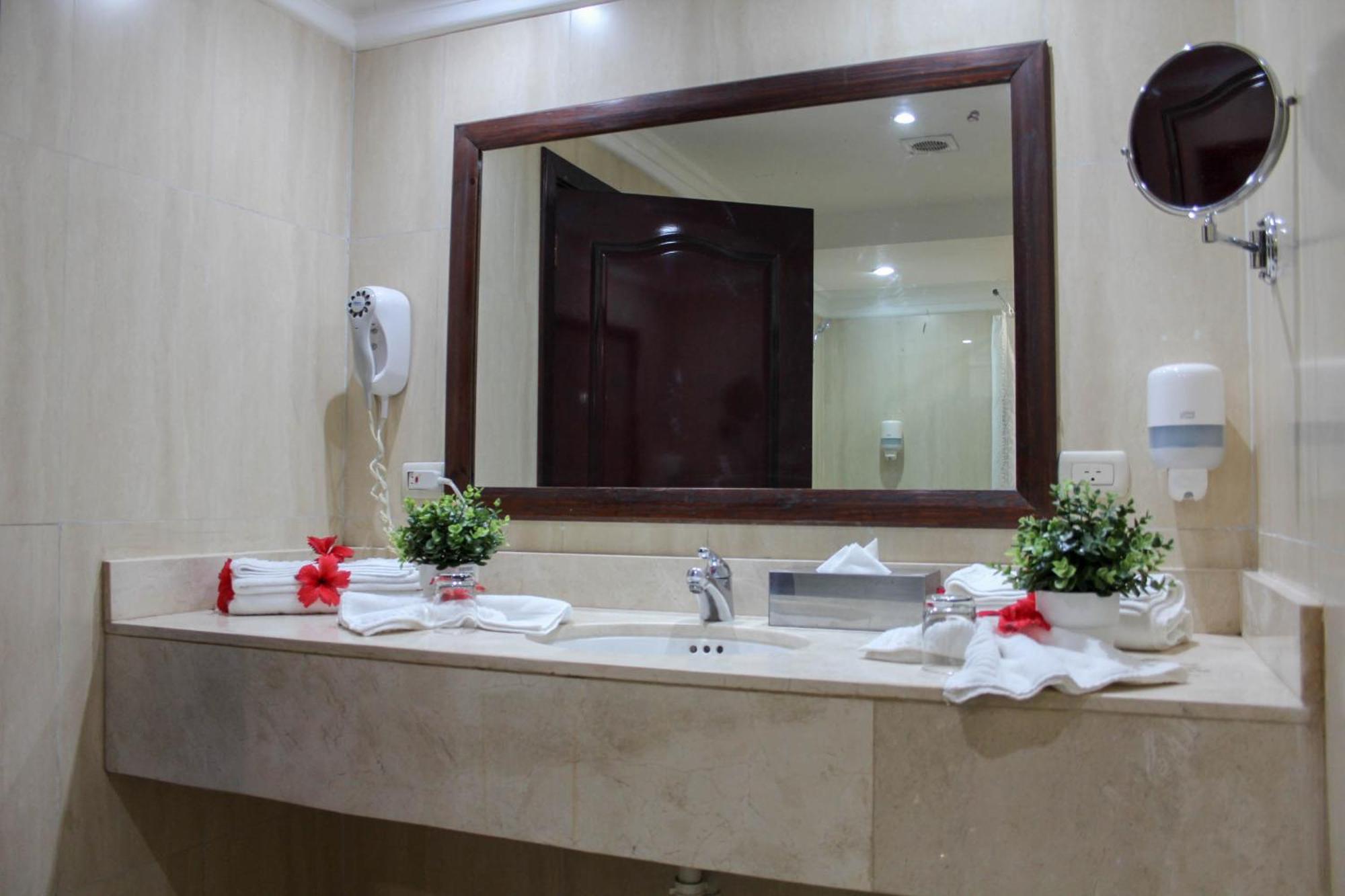 Hotel Plaza Brisas Mt 3*